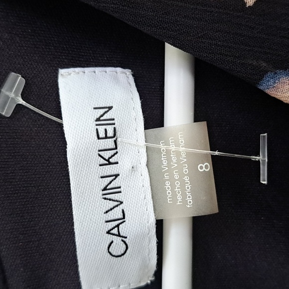 Calvin Klein Black Floral Boho Bell Sleeve Lined Dress. Size 8 NWOT - Picture 9 of 10